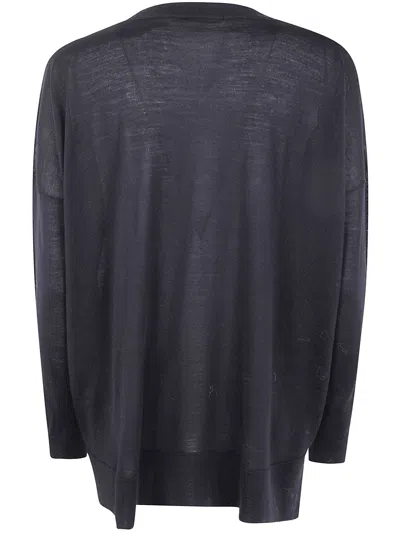 Nuur Crew-neck Sweater In Black