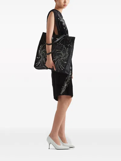 Prada Patch Embroidered Quilted Tote Bag In Black