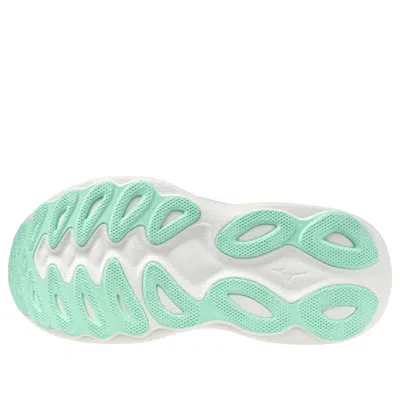 Mizuno (wmns)  Wave Sky 9 Wide 4e 'light Grey' In Multi