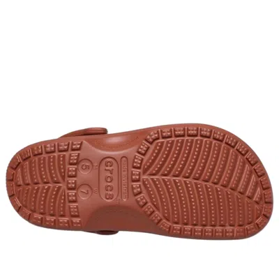 Crocs Classic Clog In Brown