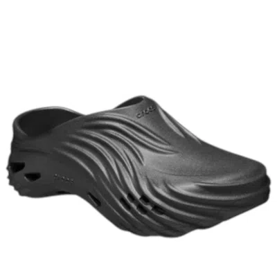Crocs Echo Wave In Black
