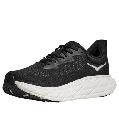 Hoka (wmns)  One One Arahi 7 'black White' In Animal Print