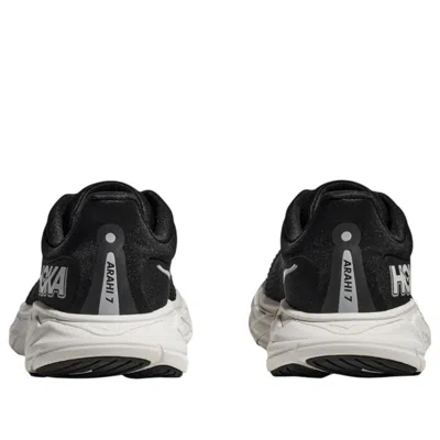 Hoka (wmns)  One One Arahi 7 'black White' In Animal Print