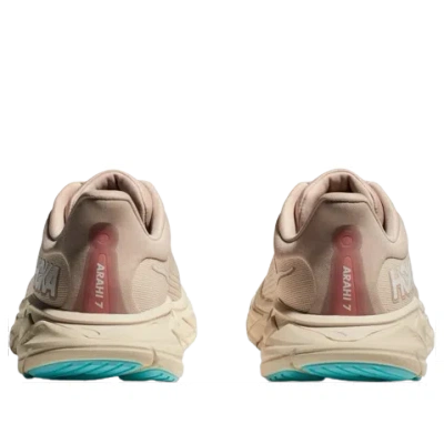 Hoka (wmns)  One One Arahi 7 'vanilla Cream' In Multi