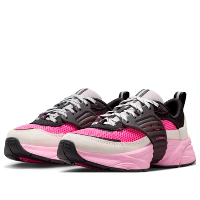 Jordan Trunner O/s Sneaker In Pink