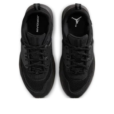 Jordan Mens  Trunner O/s In Black
