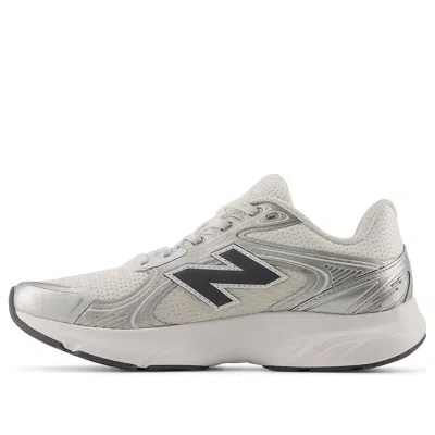New Balance (wmns)  Fresh Foam Amaste 'grey Castle Grey' In White