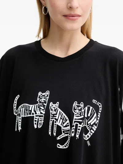 Mmc Studio Tiger-print T-shirt In Black
