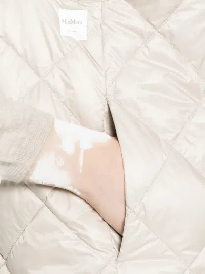 Max Mara The Cube Quilted Zipped Gilet In Neutral