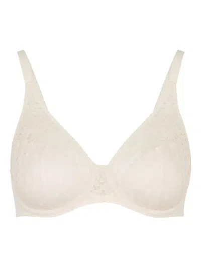 Chantelle Norah Lace Moulded Bra In Neutral