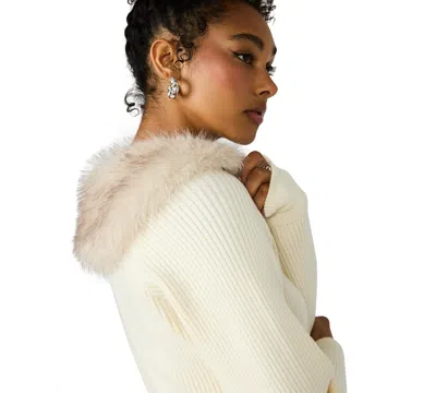 Steve Madden Lysia Faux Fur Collar Rib Jacket In White