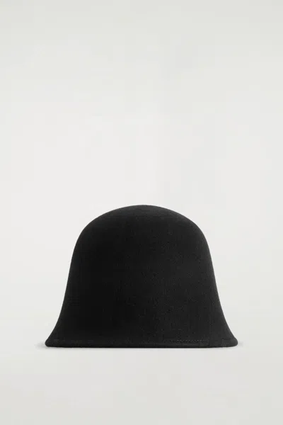Cos Felted-wool Bucket Hat In Black