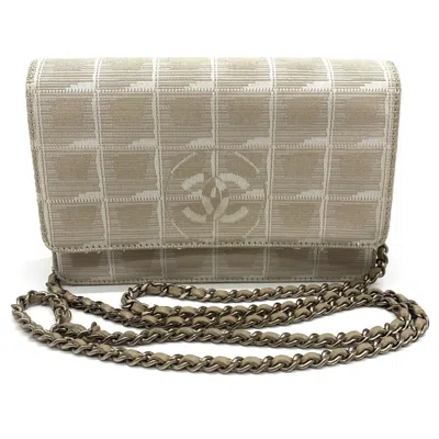Pre-owned Chanel New Travel Line Beige Nylon Chain/shoulder Wallet () In Sand
