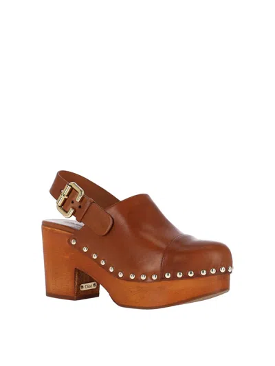 Chloé Chunky Heel Stud Embellishments Wooden Platform Pumps In Ginger Brown