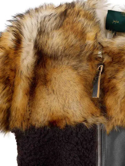 Jejia Tea Gilet In Brown