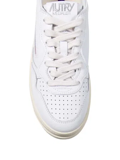 Autry Logo-patch Platform Sneakers In White
