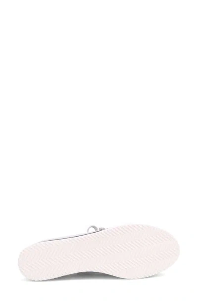 Ron White Novella Sneaker In White