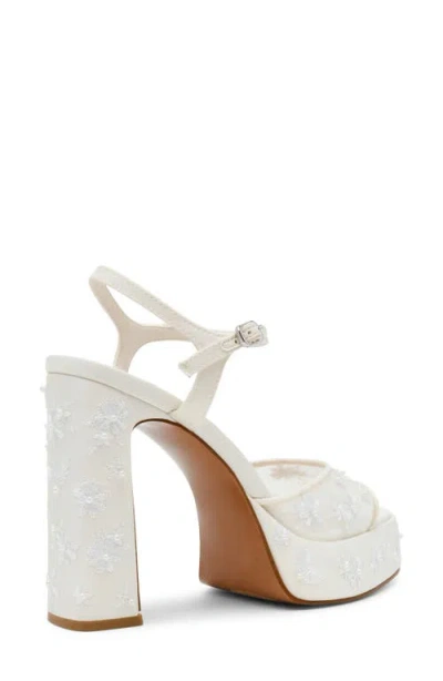 Steve Madden Lianda Platform Sandal In White