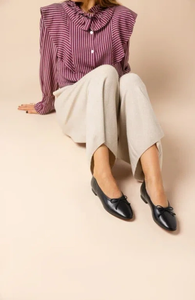 Menina Step Amelie Leather Ballet Flat In Black
