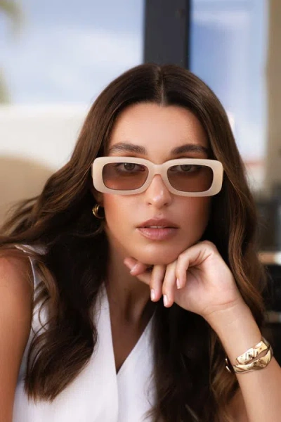 Freyrs Eyewear Noa Rectangular Sunglasses In Yellow