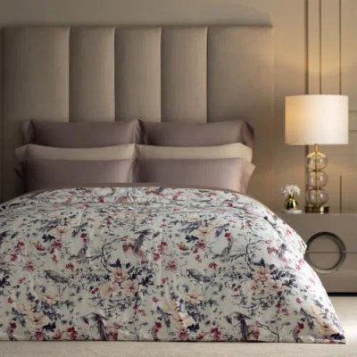 Togas Jacqueline Comforter In Pink