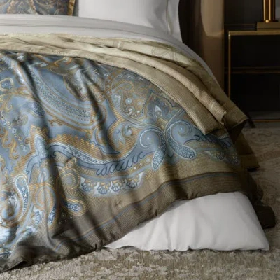 Togas Esthira Comforter In Multi