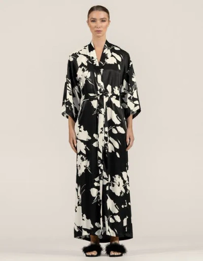 Togas Robe In Black