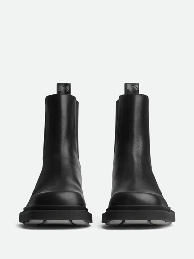 Bottega Veneta Leather Intrecciato-detail Ben Chelsea Boots In Black