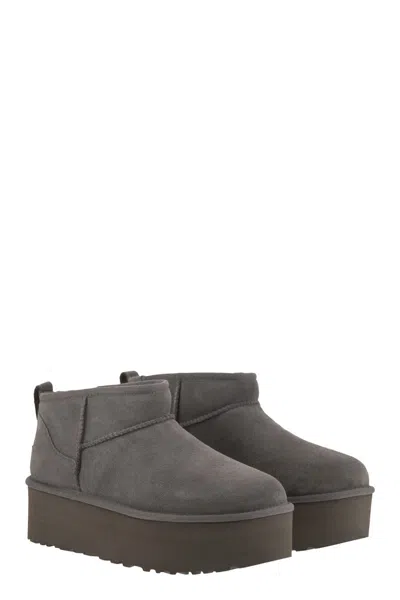 Ugg Classic Ultra Mini Platform In Gray