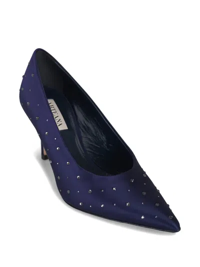 铆钉尖头高跟鞋