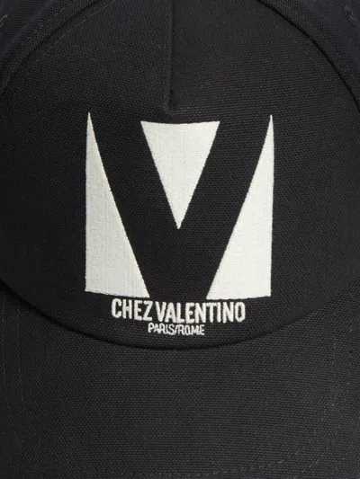 Valentino Garavani Cotton Baseball Cap With Embroidery And Curved Brim In Black