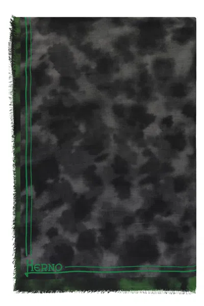 Herno Elegant Black Scarf With Logo Detail In Black