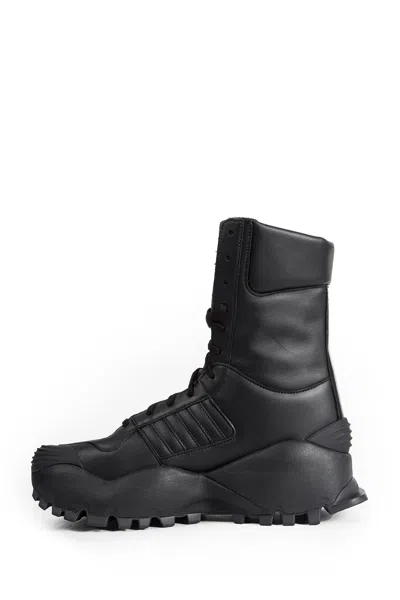 Adidas Originals X Willy Chavarria Forum Stripe Boots In Black