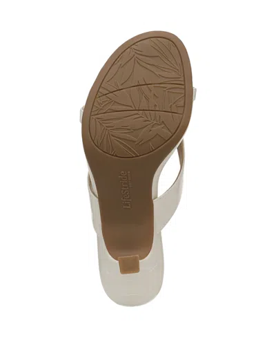 Lifestride Navine Kitten Heel Flip Flop In White