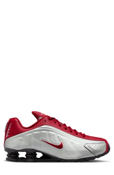 Nike Shox R4 Sneaker In Gray