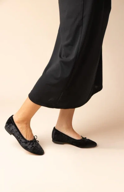 Menina Step Amelie Leather Ballet Flat In Black