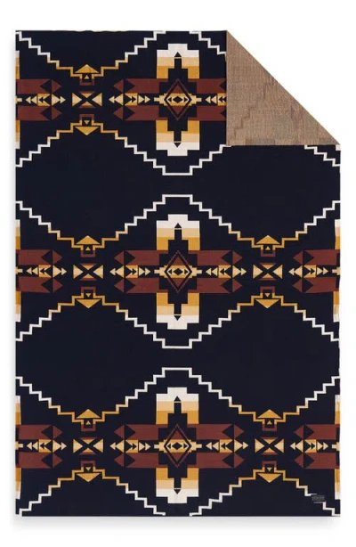Pendleton Four Corners Throw Blanket In Black
