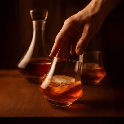 Final Touch Revolve Decanter Set With 2 Revolve Dof Glasses In Transparent