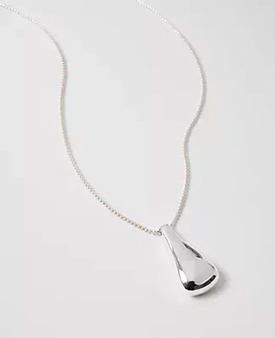 Ann Taylor Metal Pendant Necklace In Silver