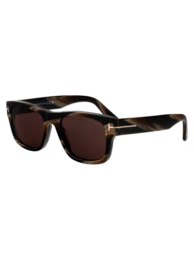 Tom Ford Eyewear Rectangular Frame Sunglasses In Black