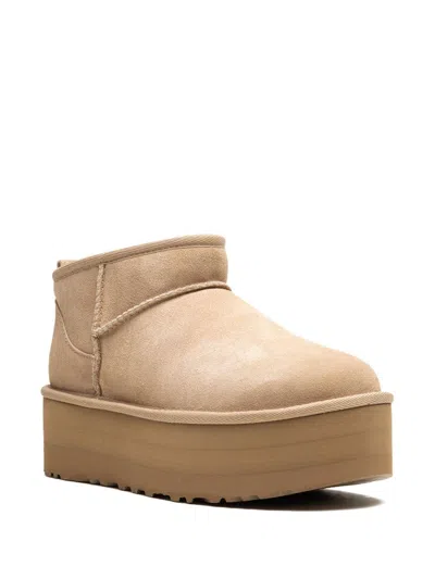 Ugg W Classic Ultra Mini Platform Boots