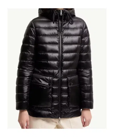 Moncler Down Hooded Jasmin Puffer Jacket In Black