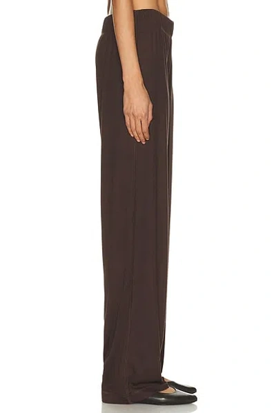 Éterne Lounge Pant In Brown