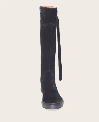 Gentle Souls - Wheron Suede Tassel Pull Side Zip Lug Boot In Black