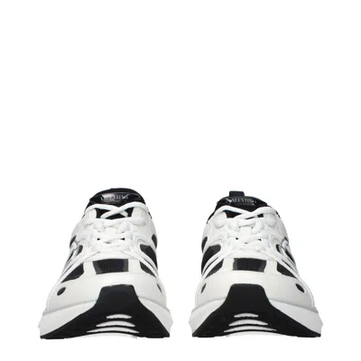 Valentino Garavani Low Top Vlogo Easyjog Sneakers In White
