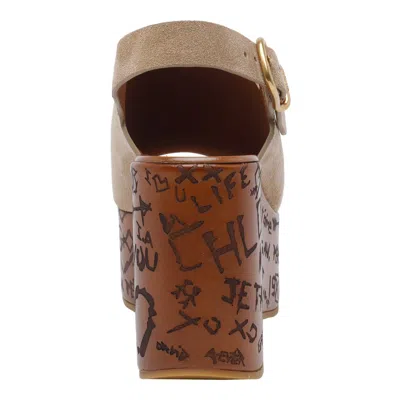 Chloé Desert Sand Platform Sole Graffiti Print Sandals In White