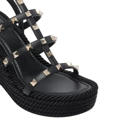 Valentino Garavani Rockstud Leather Wedge Sandals In Black