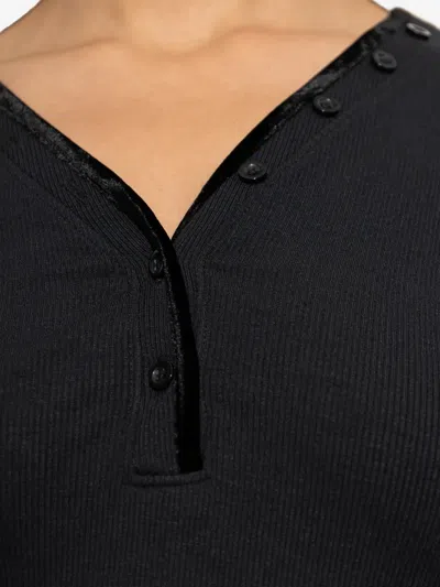 Frame Button Ribbed Top In Black