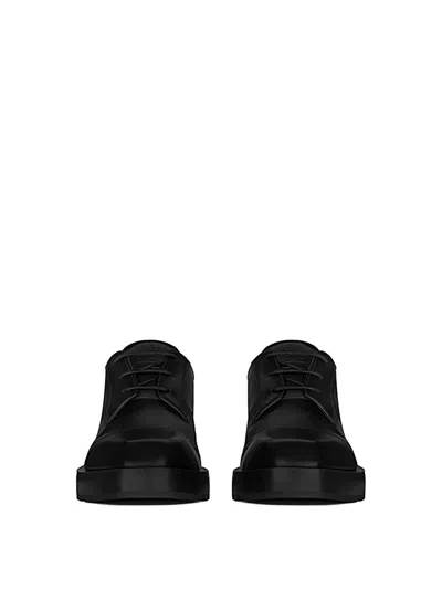 Givenchy Sneakers In Black
