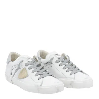 Philippe Model Prsx Triangle Patch Trainers In White